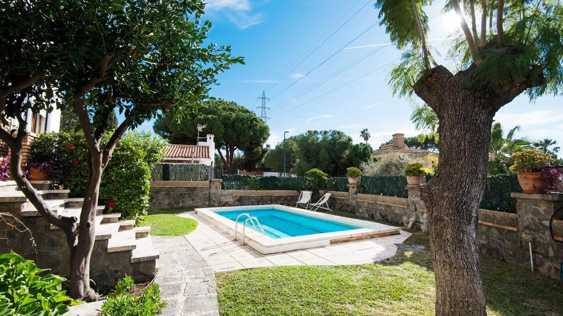Queen Of The Ocean Villa: Stately Style House With Pool Malaga 0*,  Hiszpania