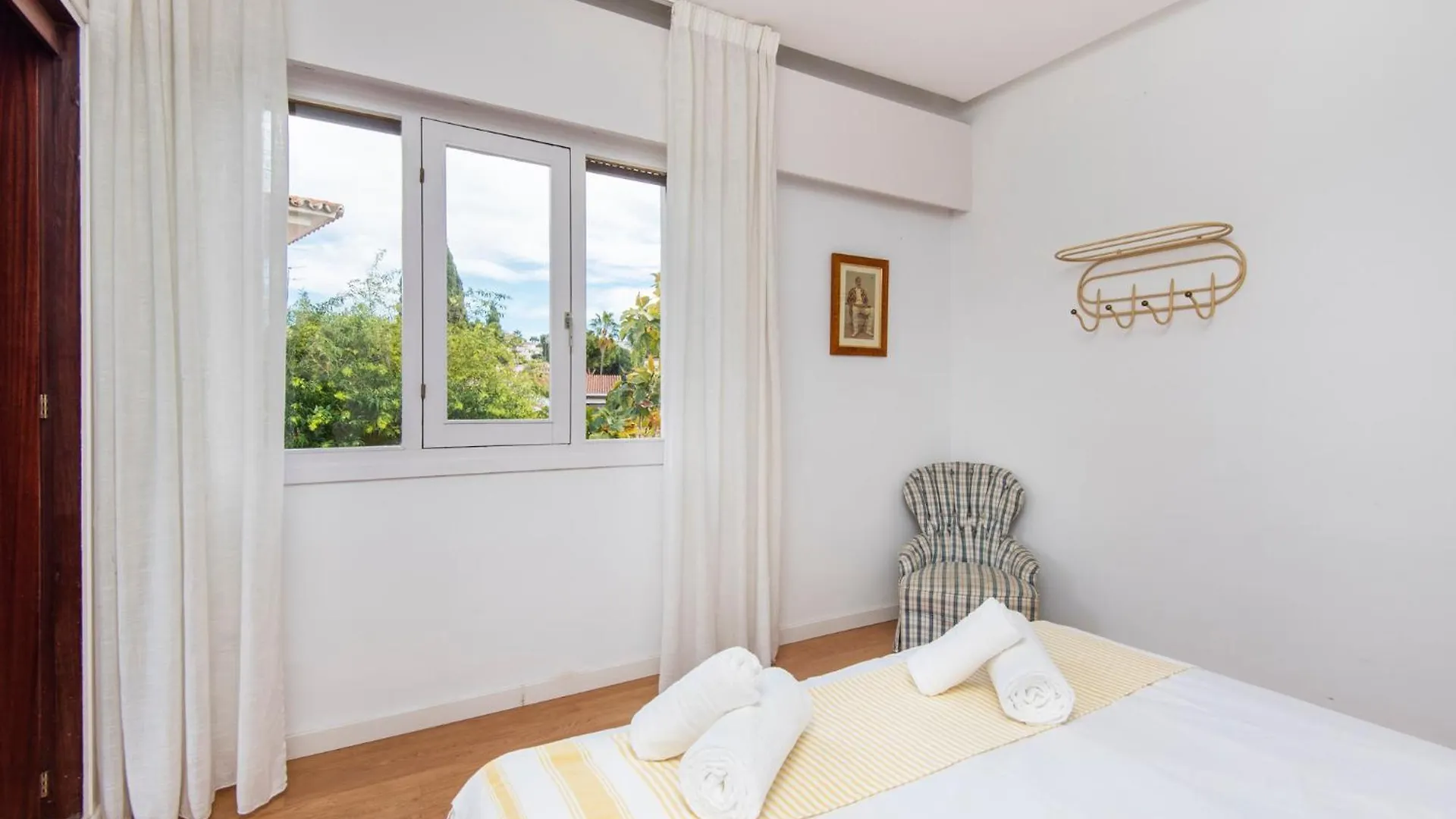 Queen Of The Ocean Villa: Stately Style House With Pool Malaga Dom wakacyjny