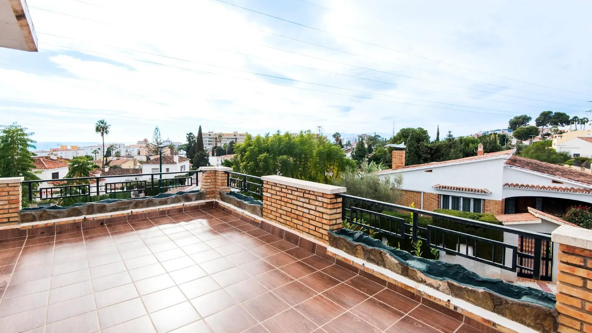 Queen Of The Ocean Villa: Stately Style House With Pool Malaga 0*,  Hiszpania