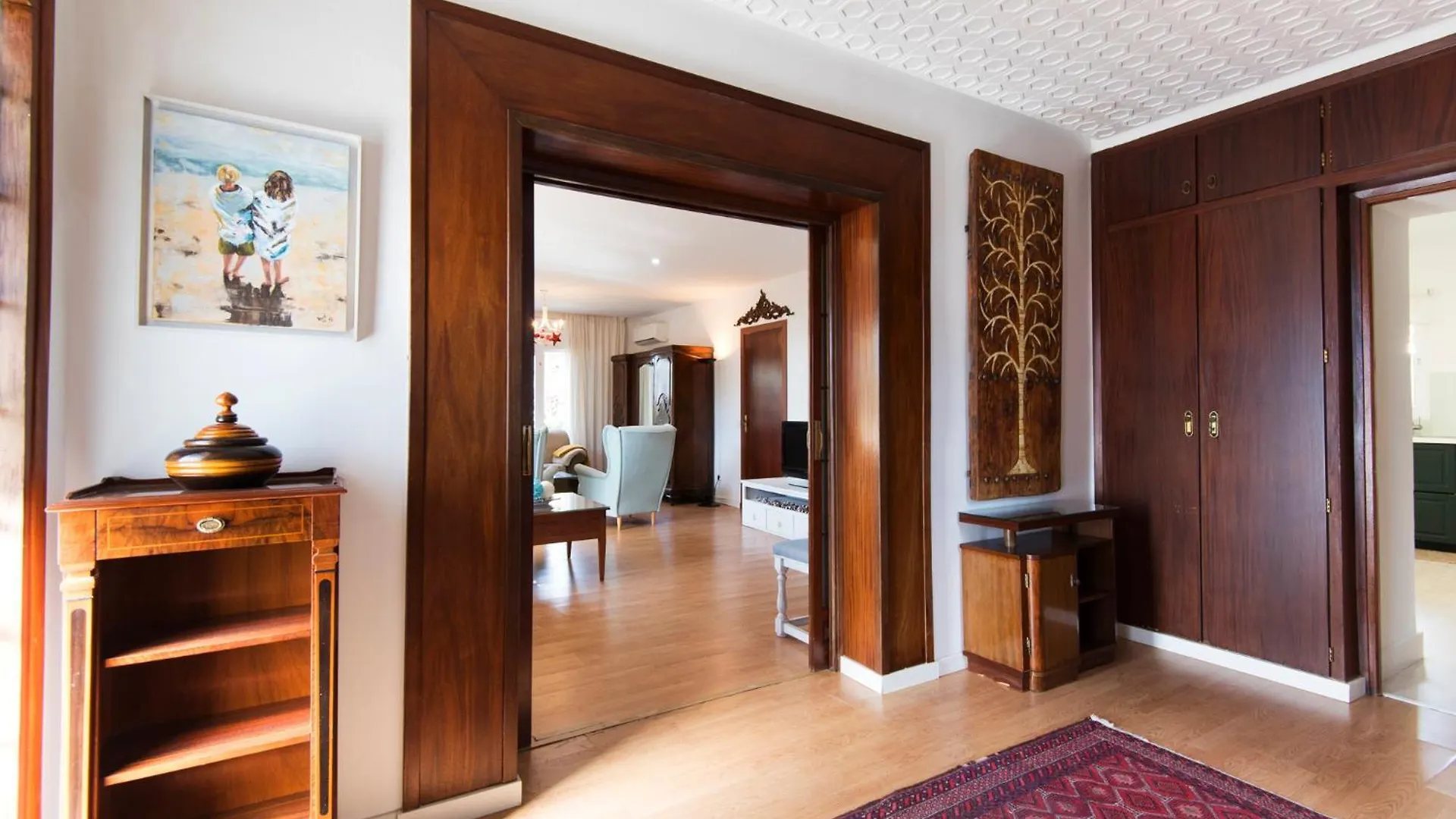 Queen Of The Ocean Villa: Stately Style House With Pool Malaga