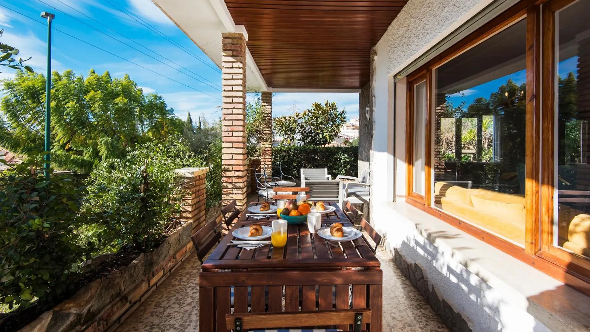 Queen Of The Ocean Villa: Stately Style House With Pool Malaga