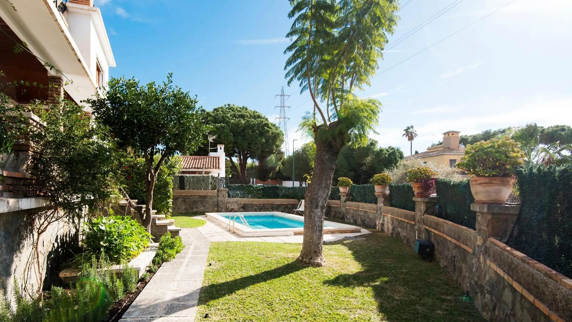 Queen Of The Ocean Villa: Stately Style House With Pool Малага 0*,